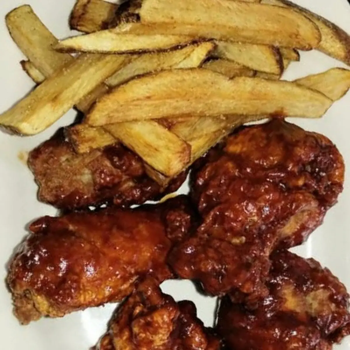 BBQ Bone-In Chicken Wings