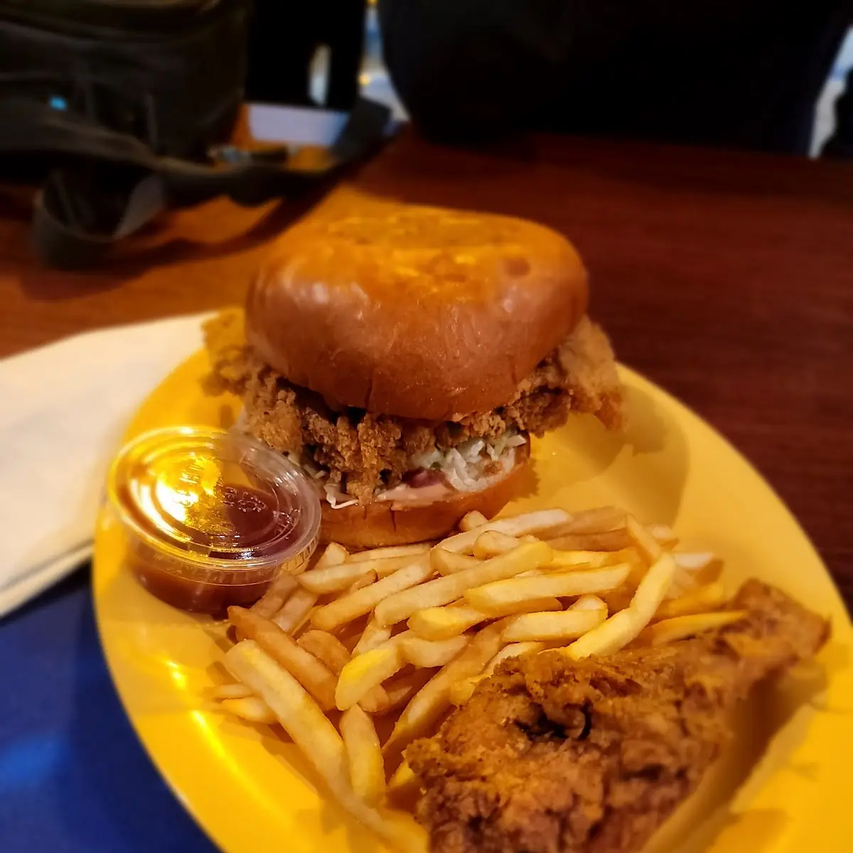 Bouncer Burger & Fried Chicken