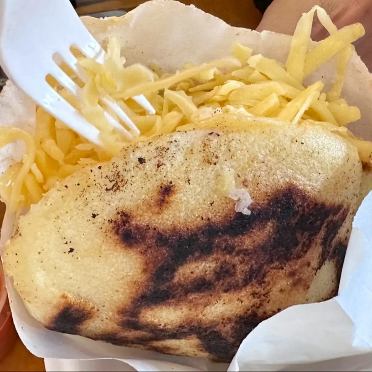 Gouda and Chicken Arepa Con Queso