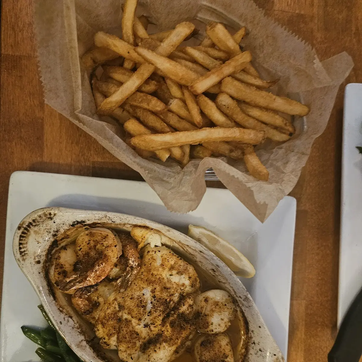 Broiled Seafood Platter