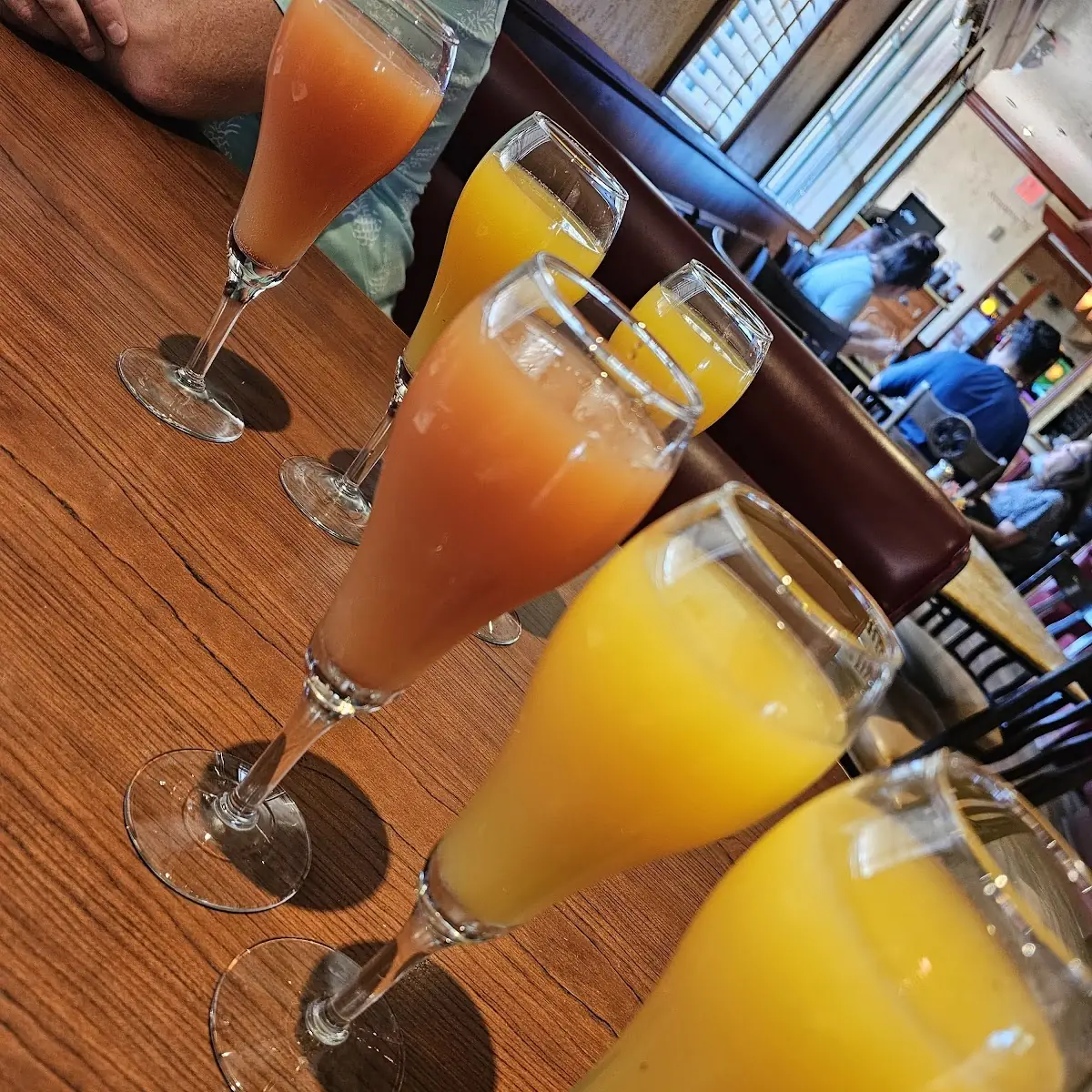 Off Sparkling Mimosa Flight