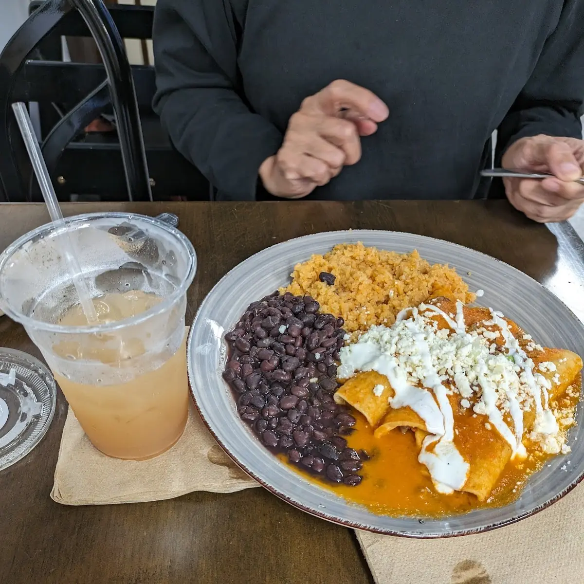 Entomatada Con Arroz & Black Beans