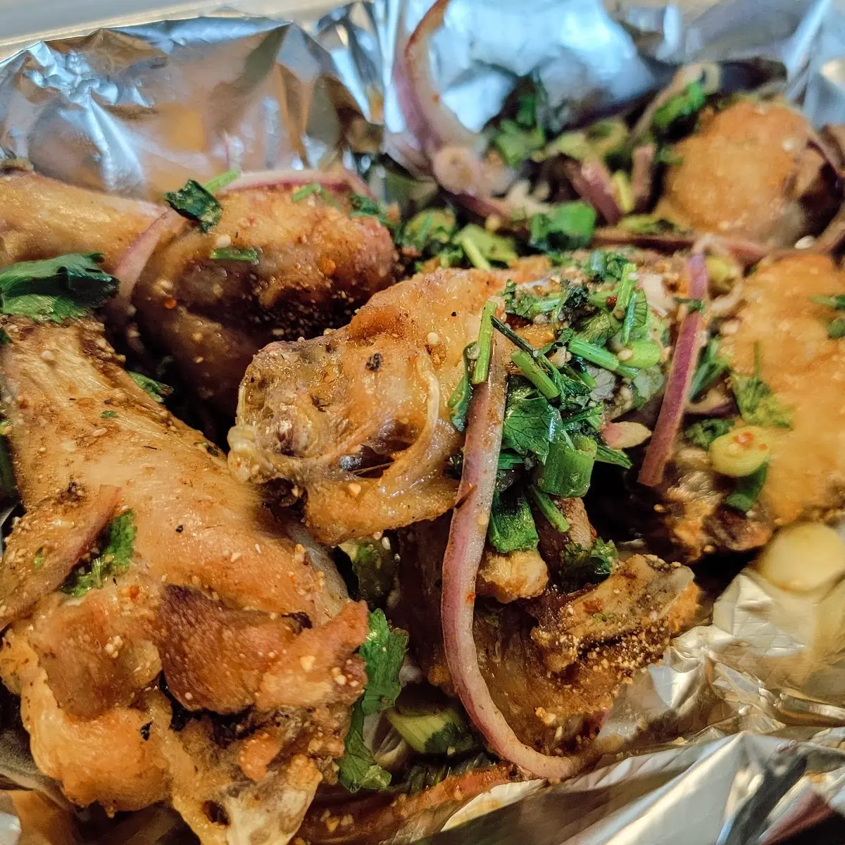 Laab Seasoned Chicken Wings