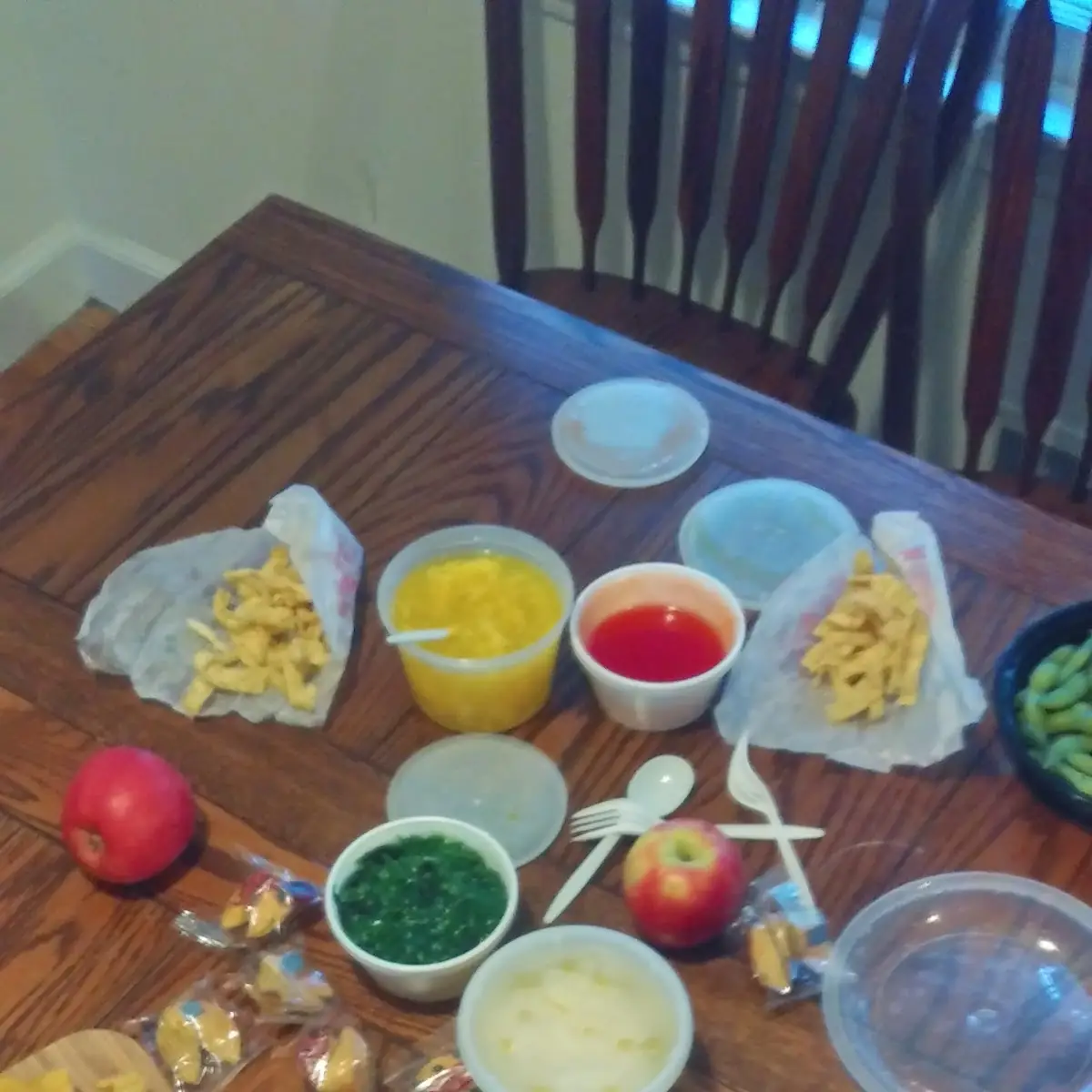 Egg Drop Soup Crab Rangoon Seaweed Salad Broccoli Beef Lo Mein White Rice Edemame