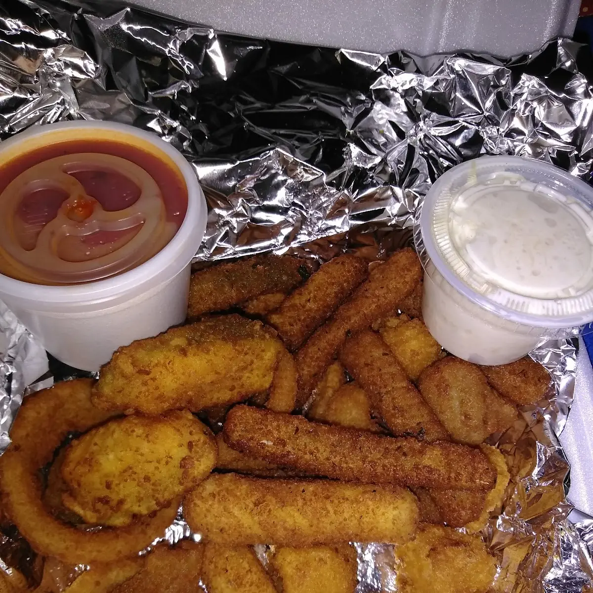 Jalapeno Poppers Mozzarella Sticks