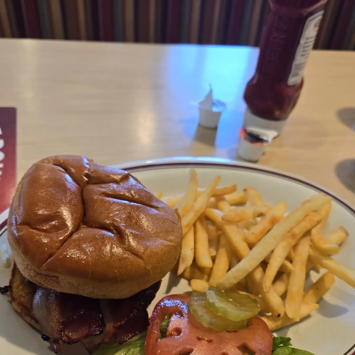 Mega Bacon Cheeseburger