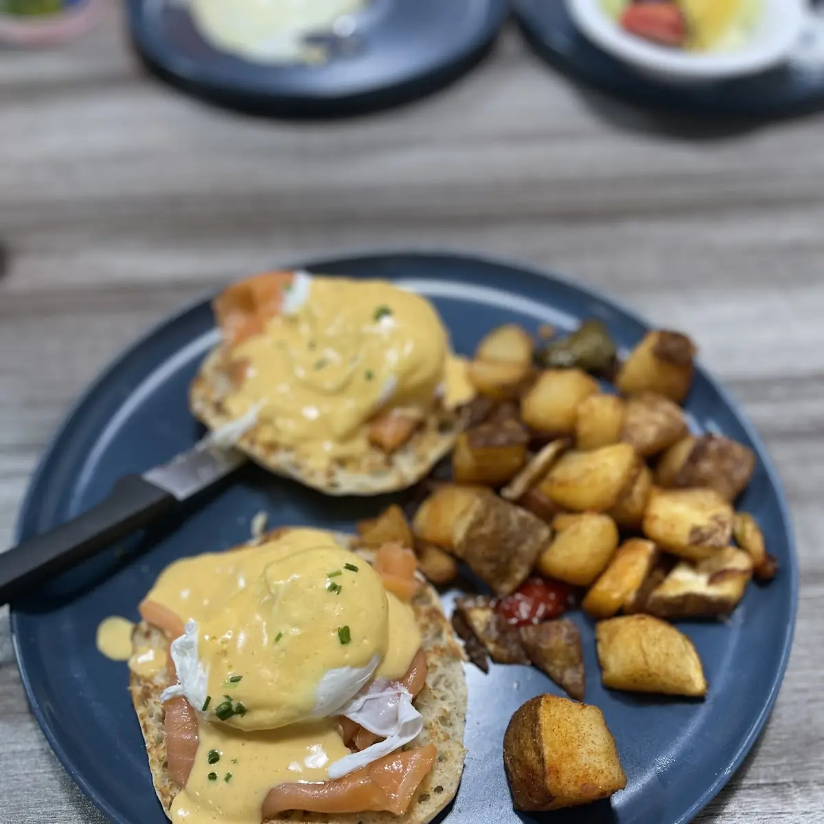 Smoked Salmon Benedict