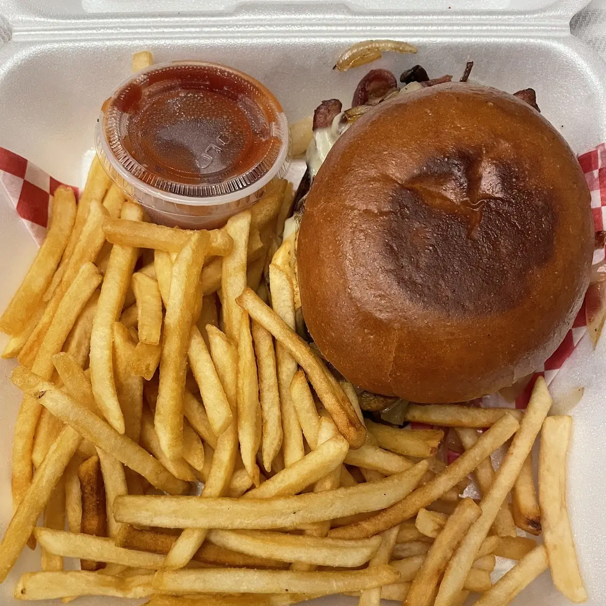 Mio’S Burger