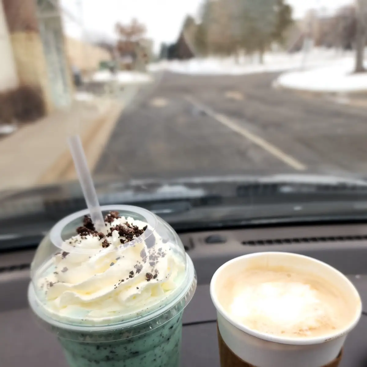 Mint Oreo Cooler & a Caramel & Irish Cream Latte