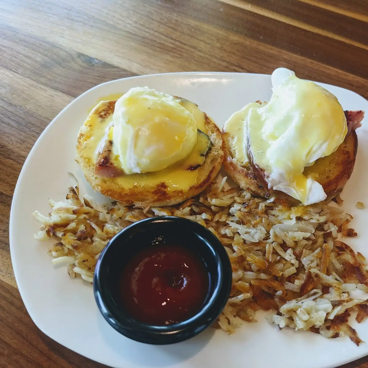 Crab Benedict