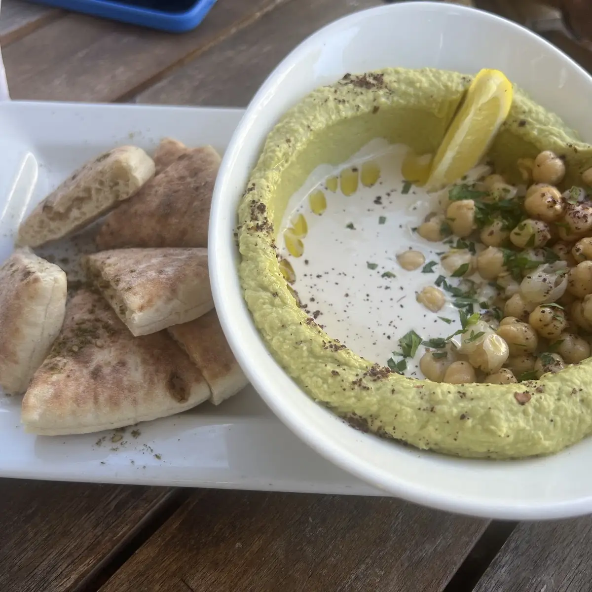AVOCADO HUMMUS (CATERING)