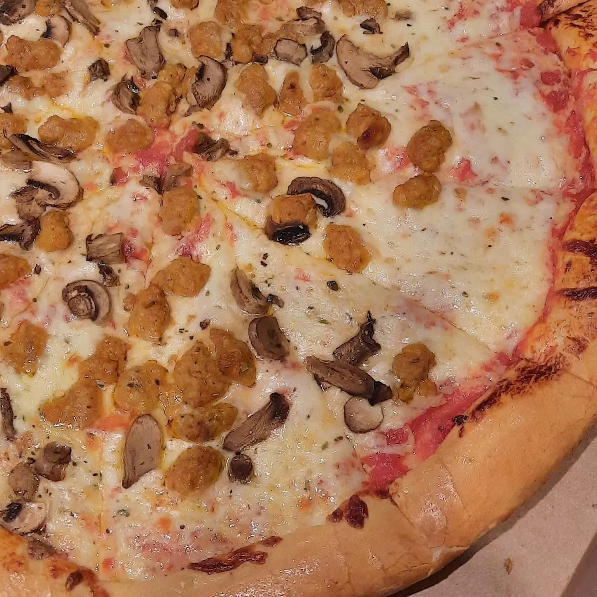 Italian Sausage and Mushroom Pizza