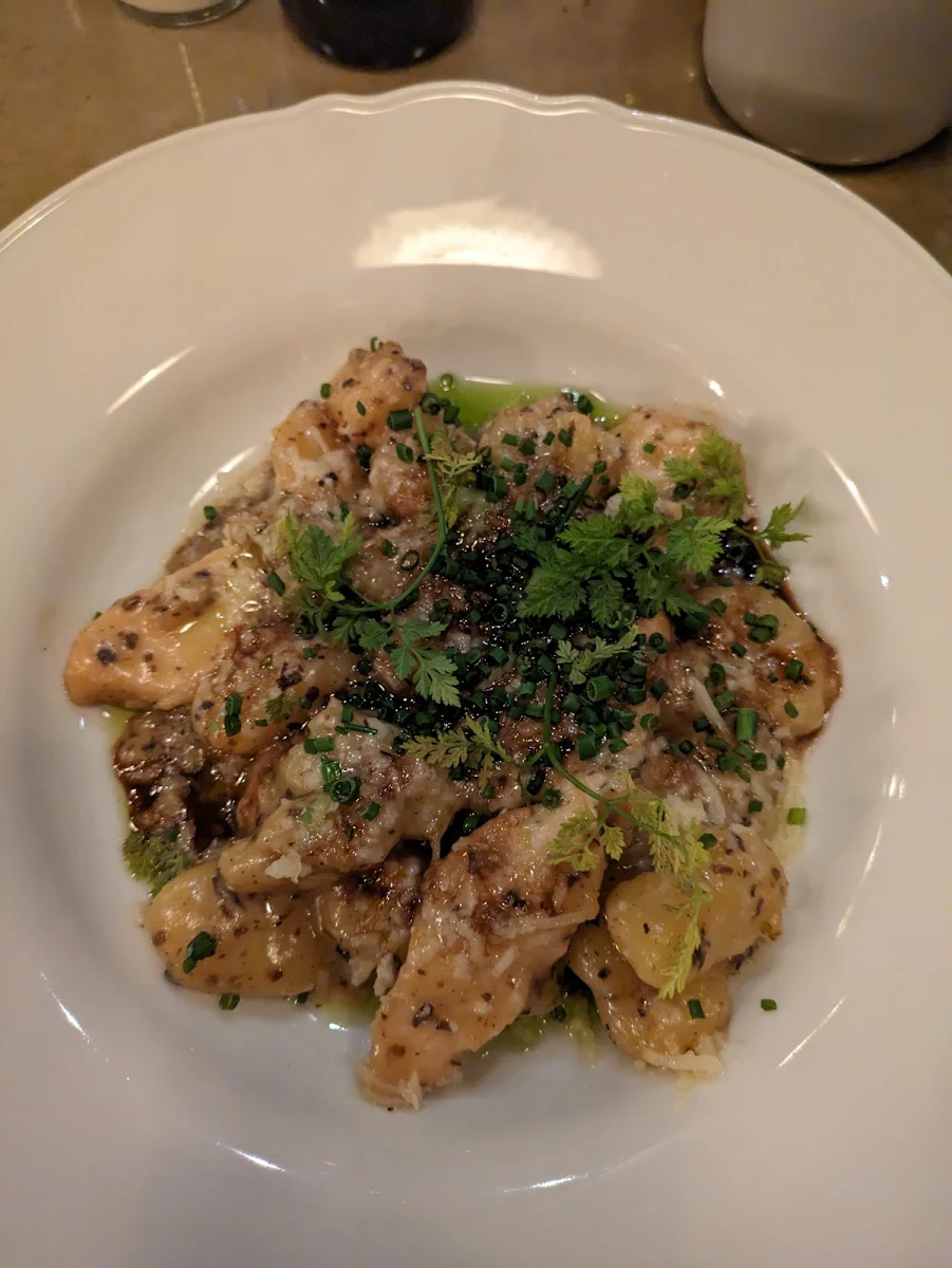 Gnocchi à La Volaille, Le Esmond