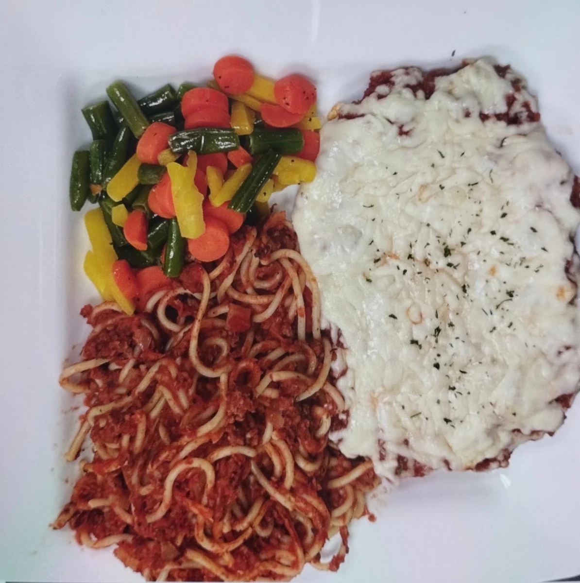 Highlights, Pizza Den Restaurant