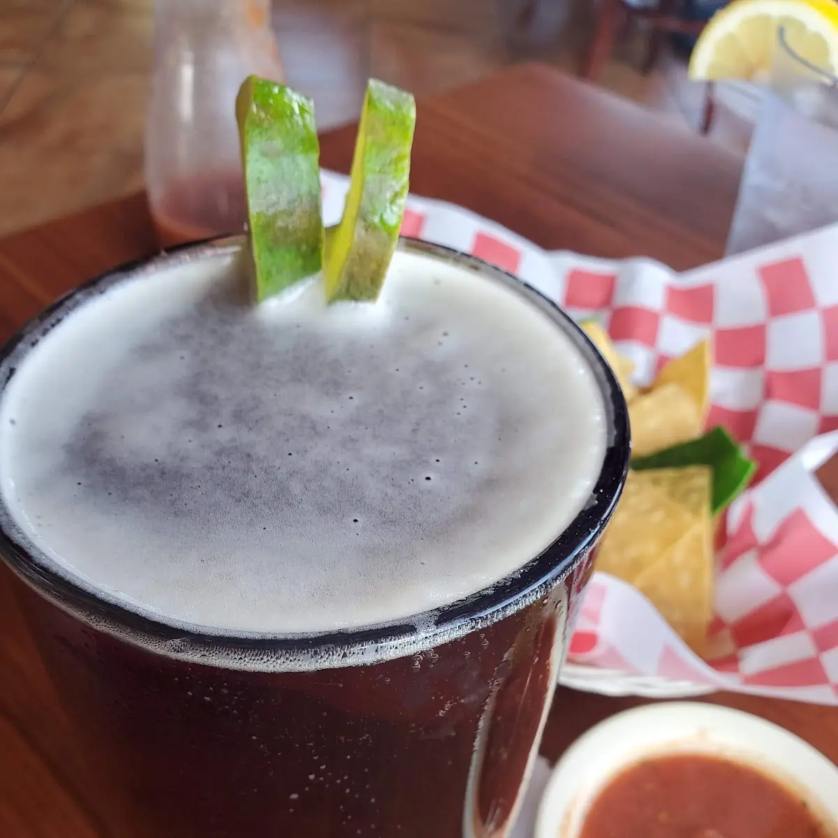 Dos Equis Amber