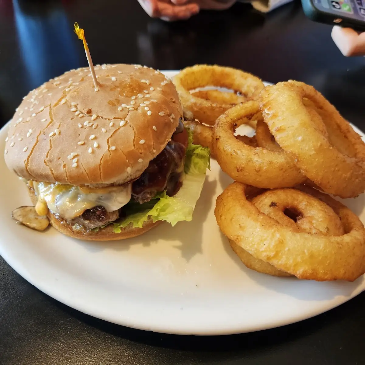 Hamburger with Blue Cheese