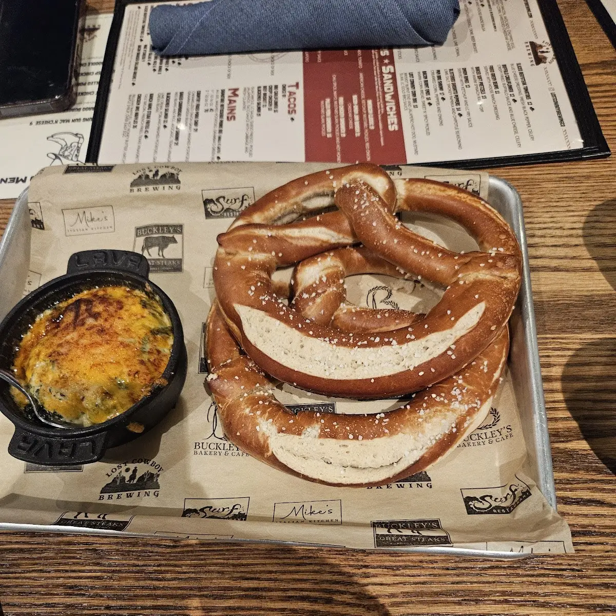 Soft Pretzel with Spinach Dip