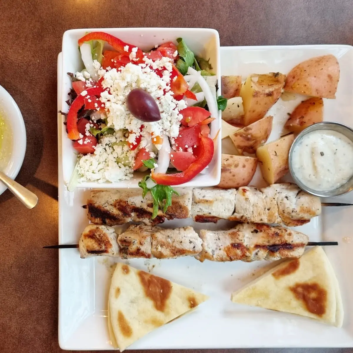 A Beef Souvlaki Platter