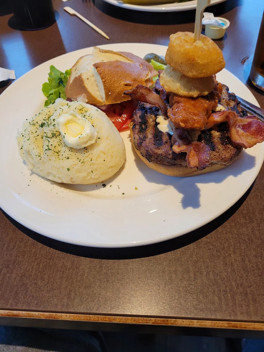 blt Benedict New, Jonny Canuck's Bar & Grill