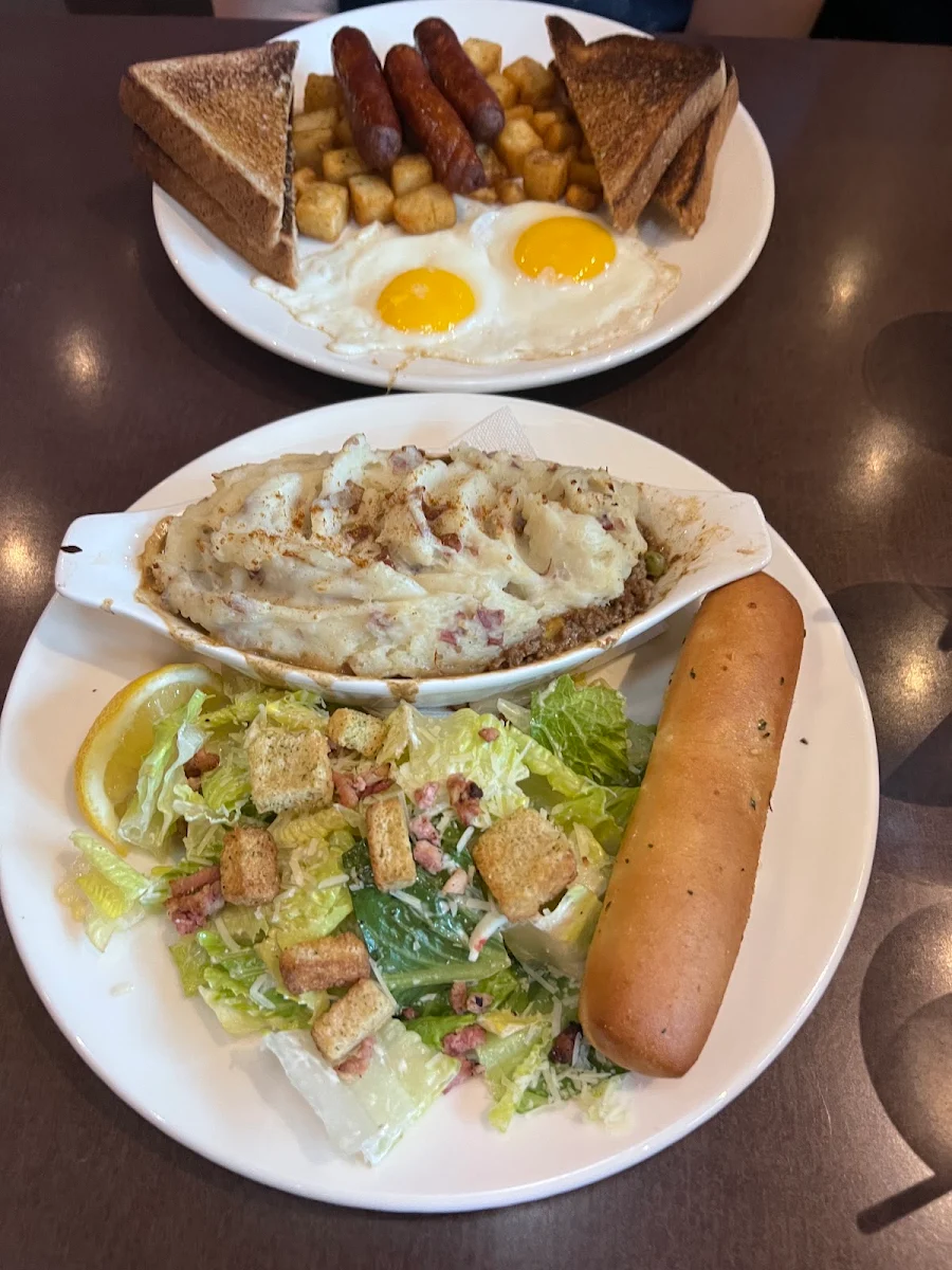 Canadian Club Omelette, Jonny Canuck's Bar & Grill