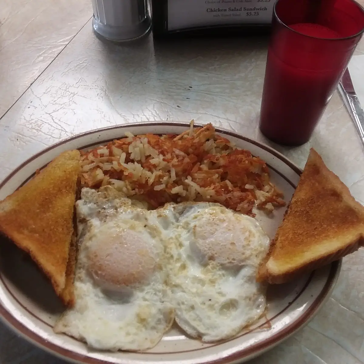 Eggs Hash Browns & Toast