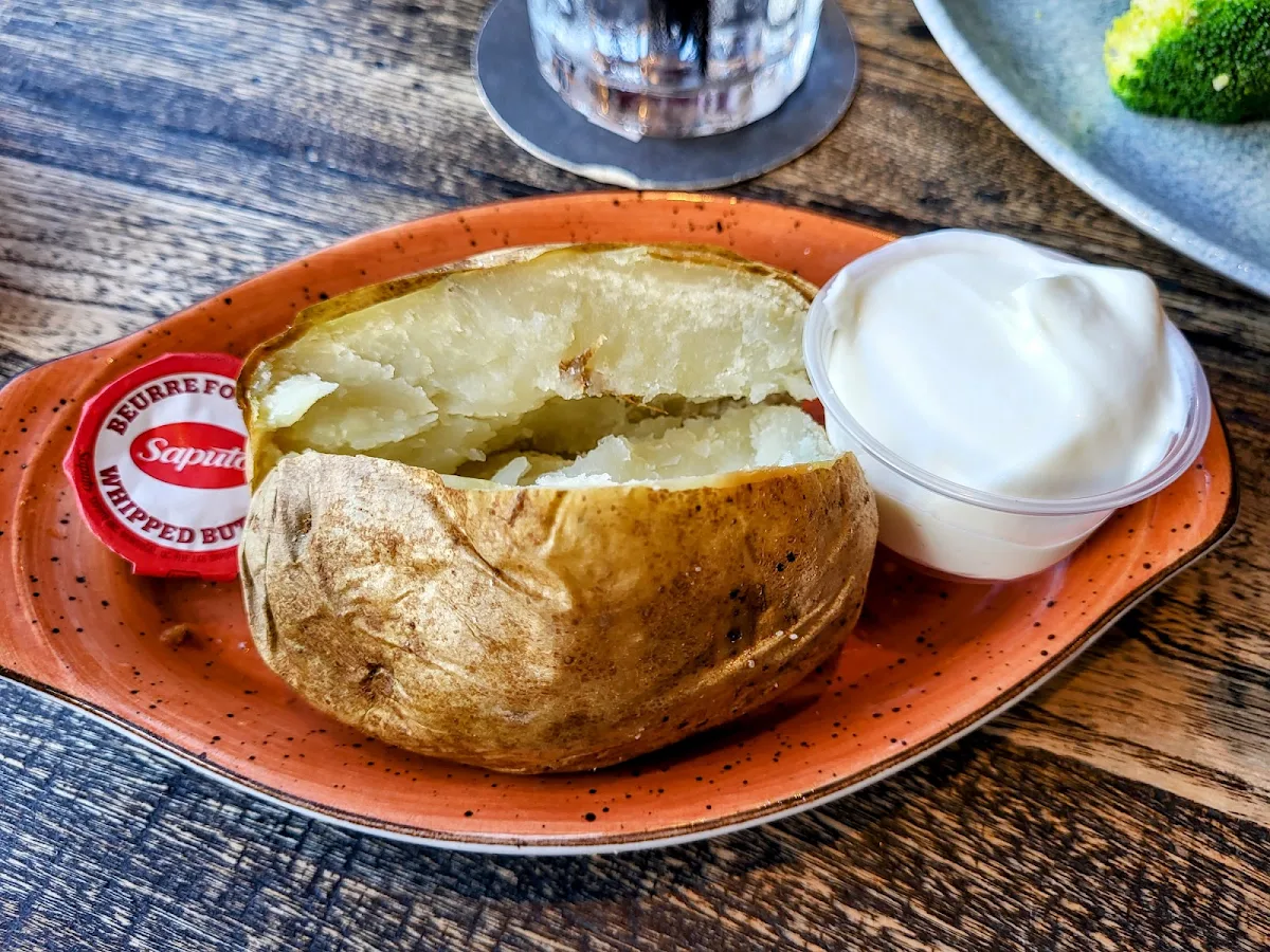 Baked Potato, Kelseys Original Roadhouse