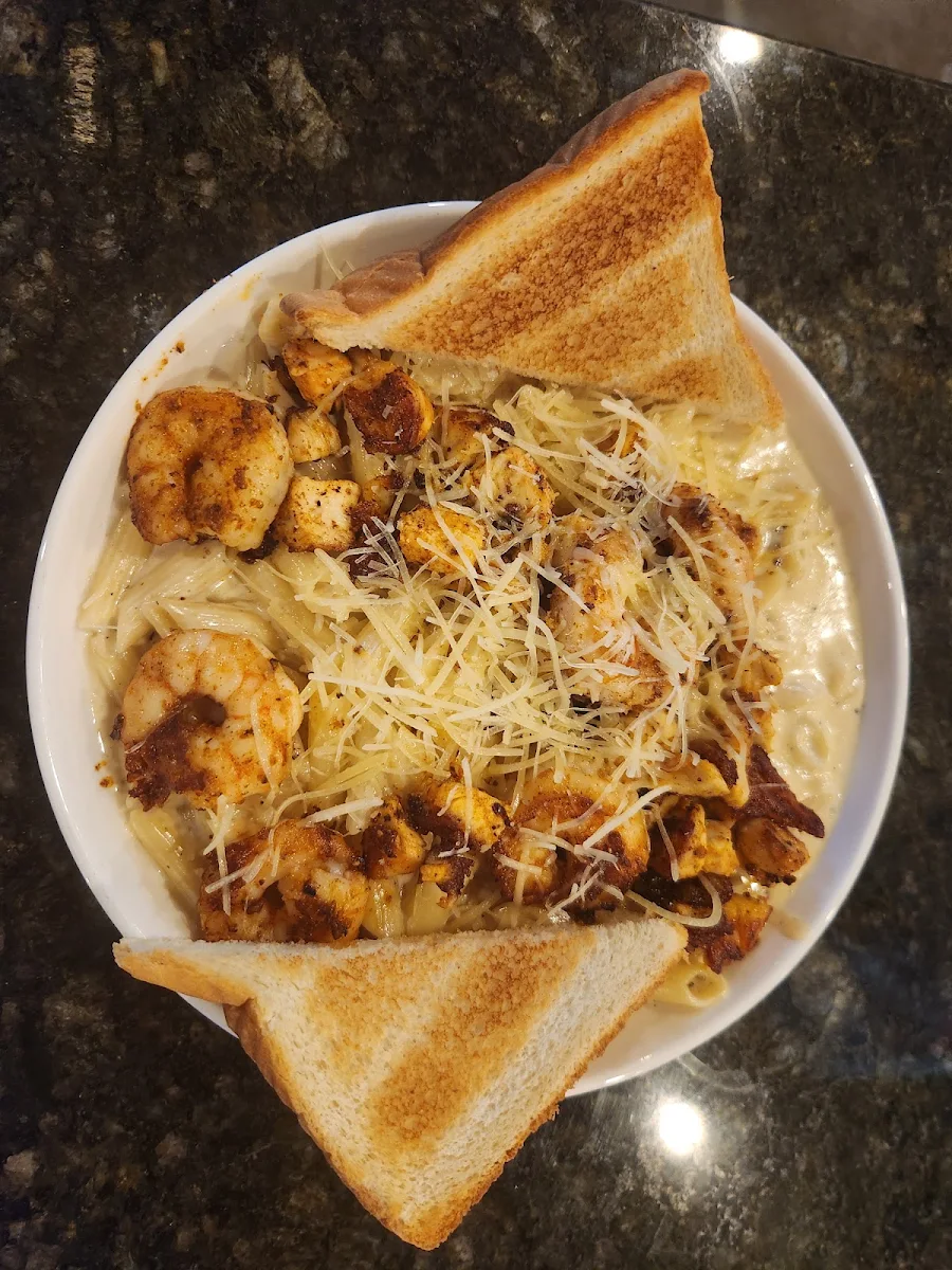 Chicken Pasta with Shrimp