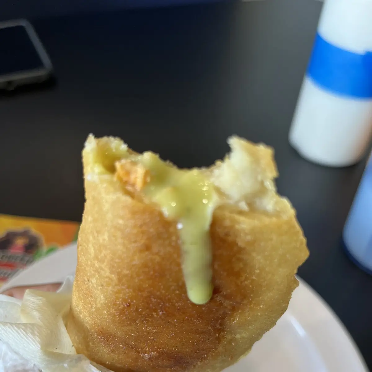 Queso Blanco dip con chips