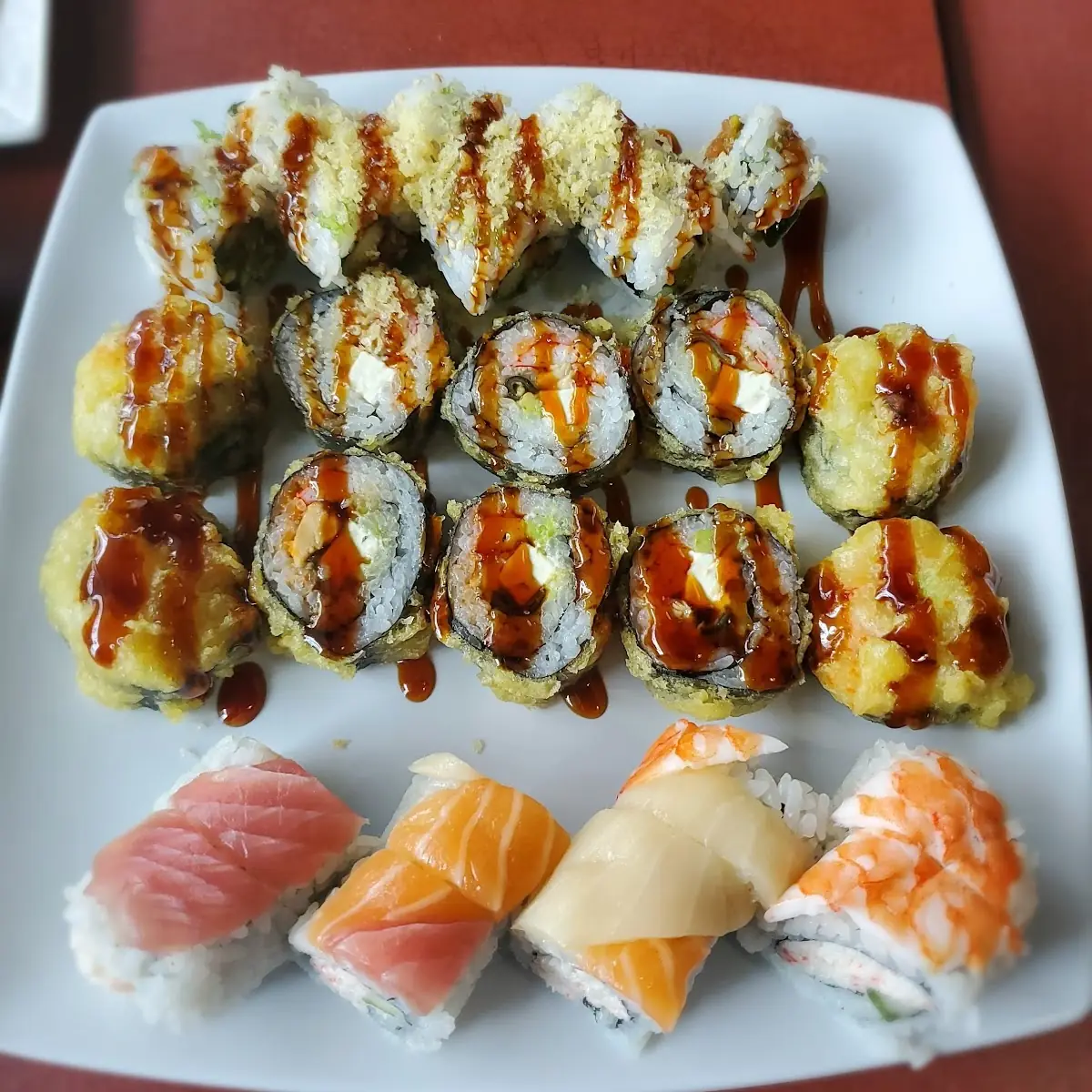Las Vegas Roll Center Rainbow Roll Crispy Rolls