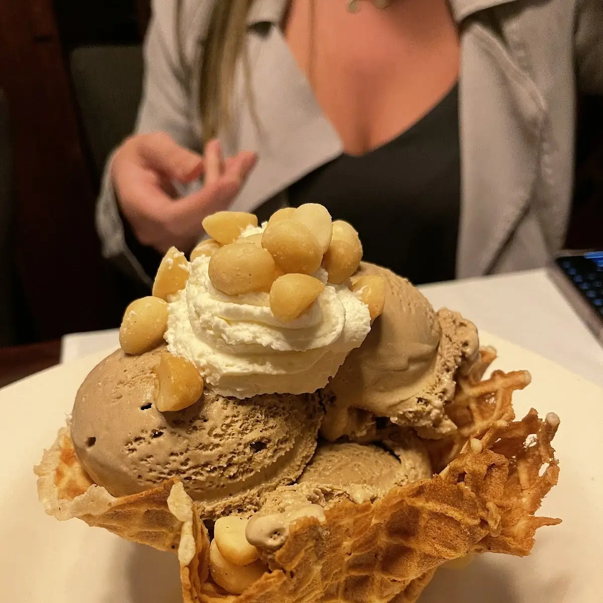 Macadamia Nut Sundae