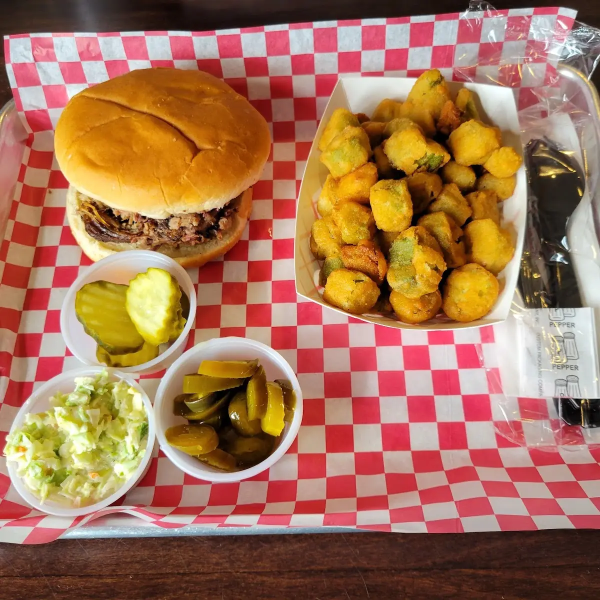 Pulled Chicken Sandwich Combo