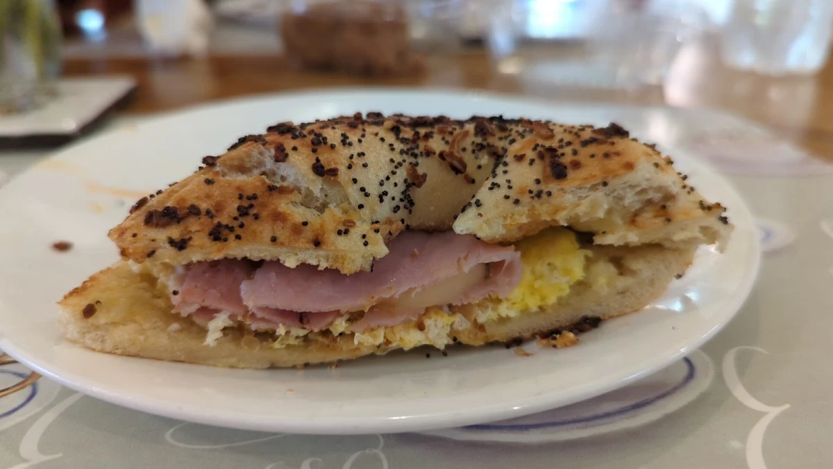 Breakfast Bagel