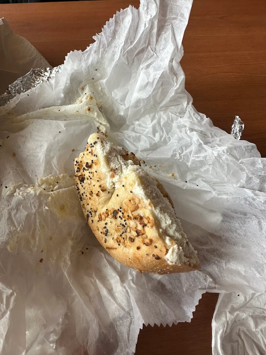 Bagel w Flavored Cream Cheese