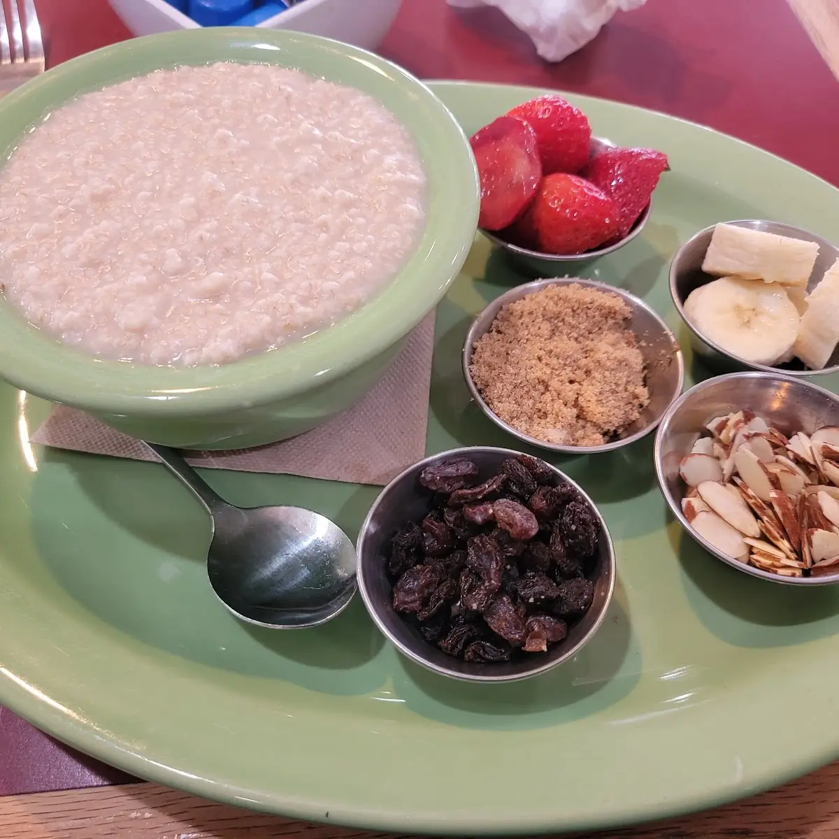 Oatmeal Avena