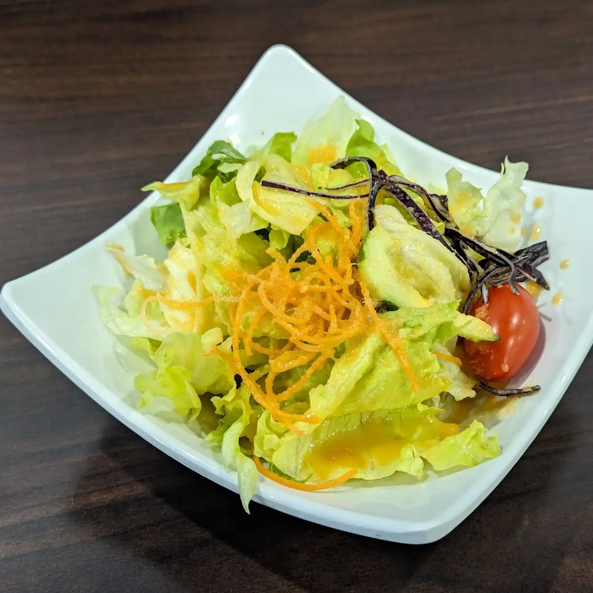 Green Salad with Ginger Dressing