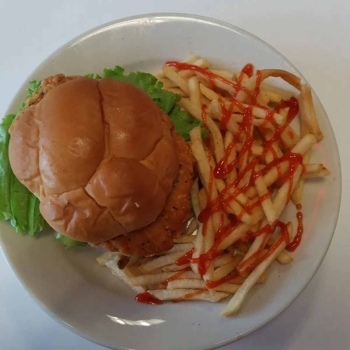 Grilled Chicken Sandwich 'N Fries