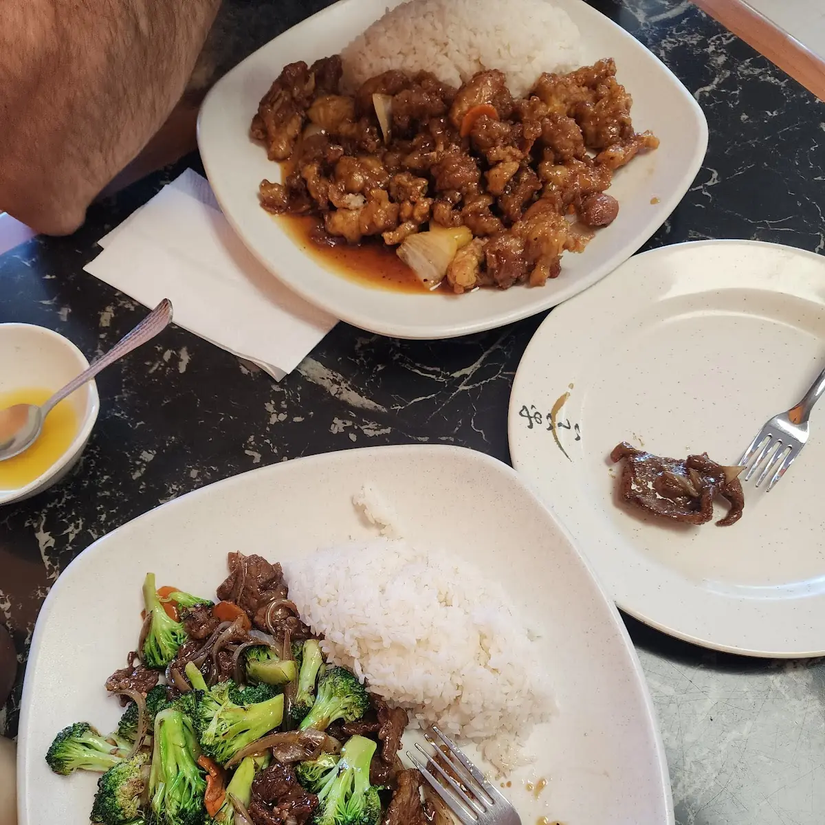 Mongolian Beef W1 Mongolian Chicken