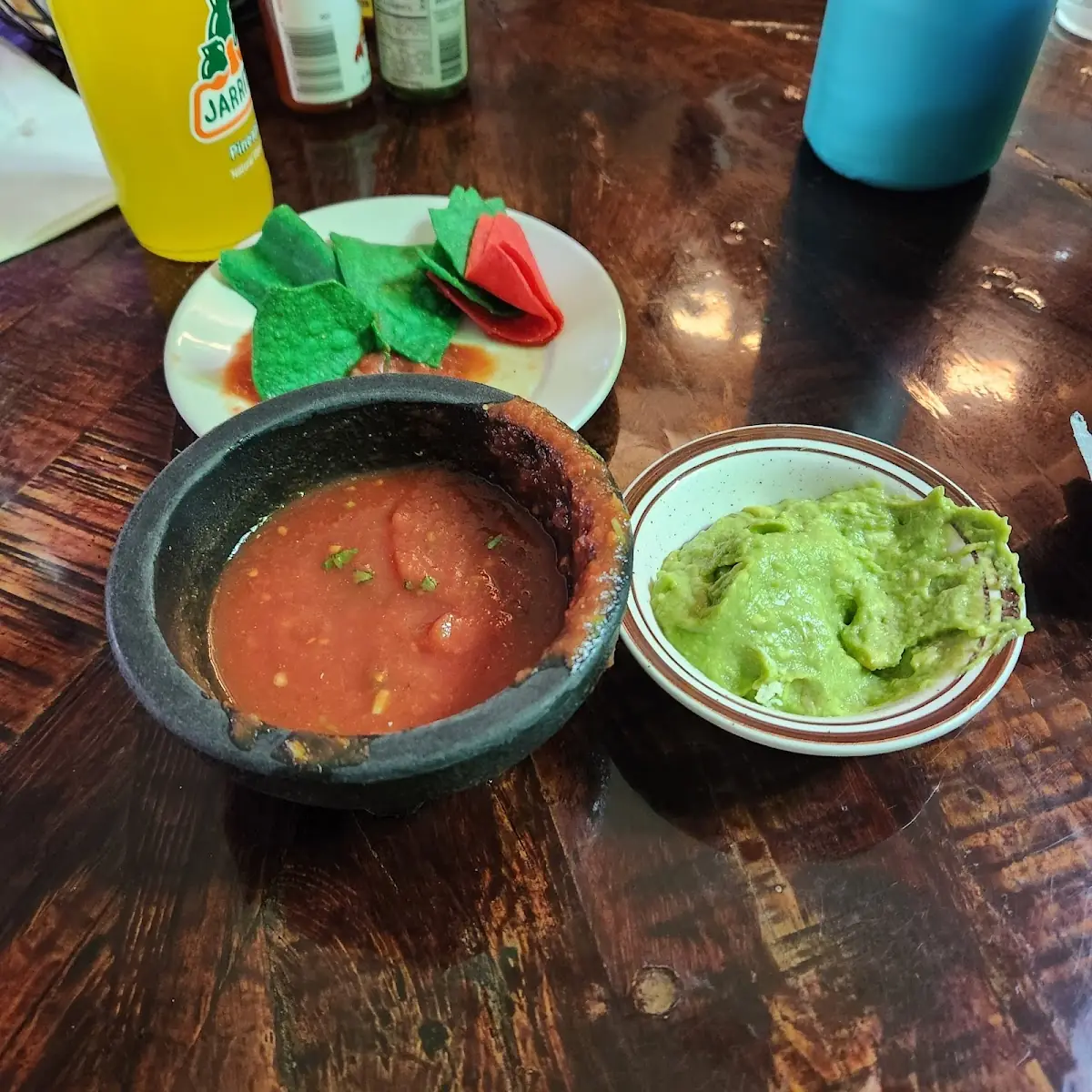 Molcajete Salsa Fresca for 1
