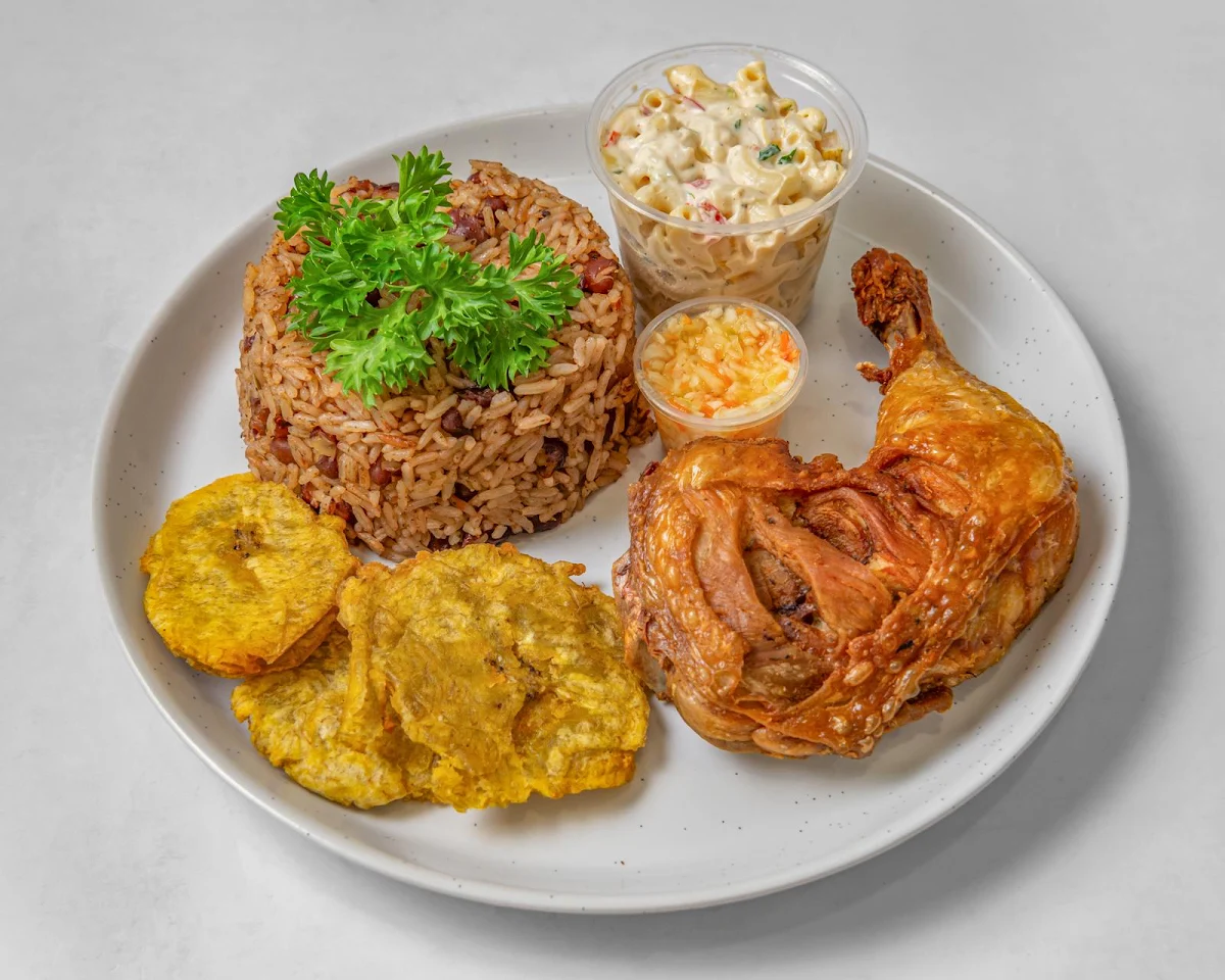 Highlights, Restaurant Haïtien - Dépanne Entre Nous