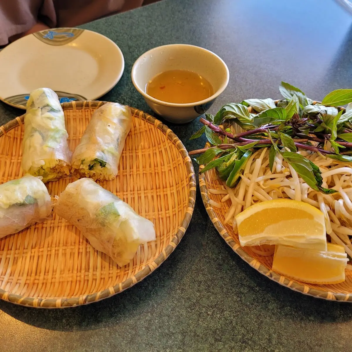 Spring Rolls 2 Pieces Goi Cuon
