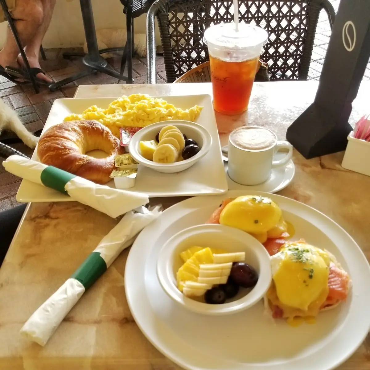 Eggs Benedict with Smoked Salmon