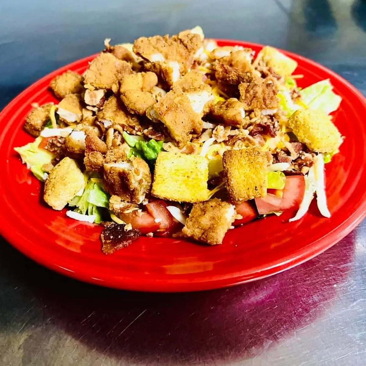 Crispy Chicken blt Salad