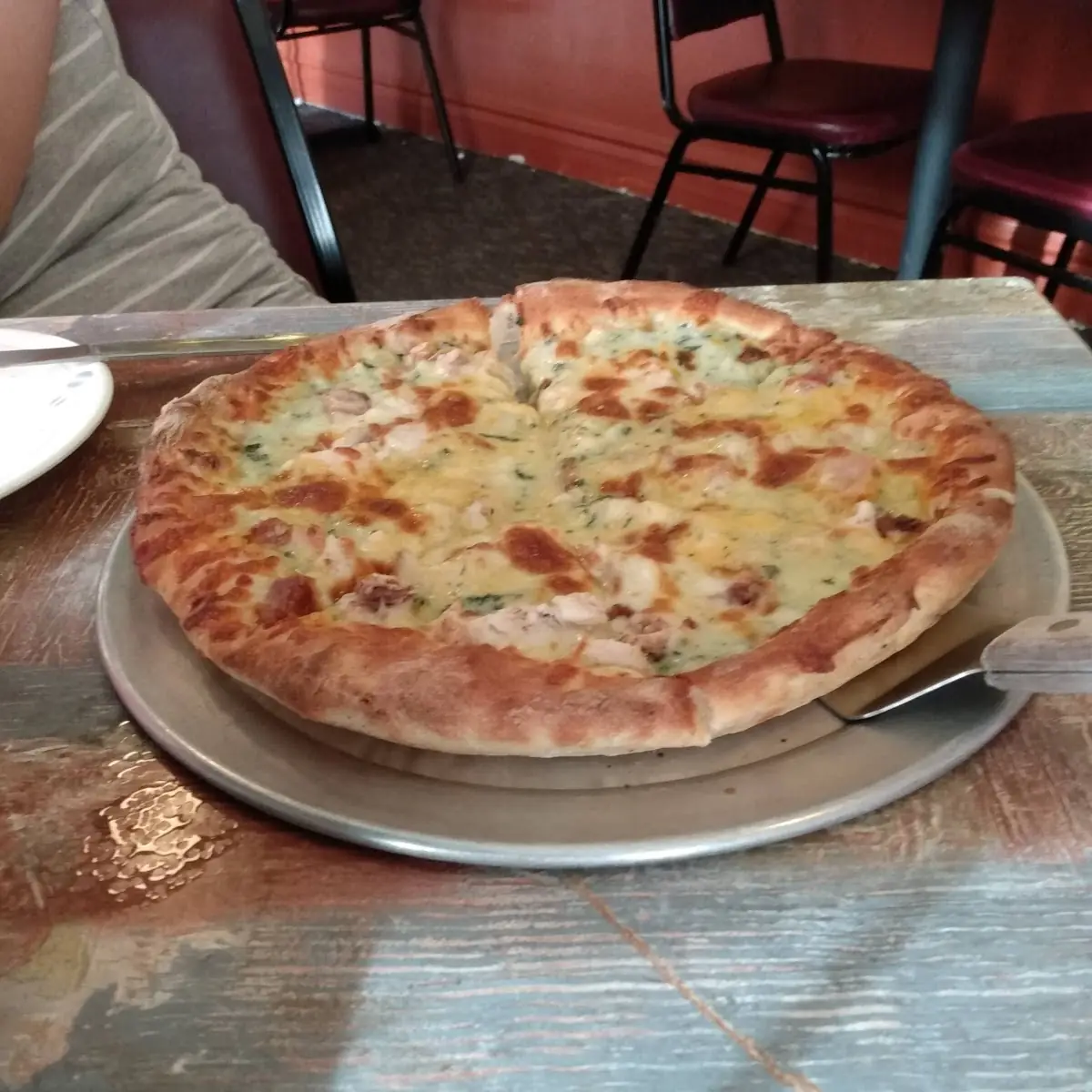 Chicken Artichoke and Spinach Pizza