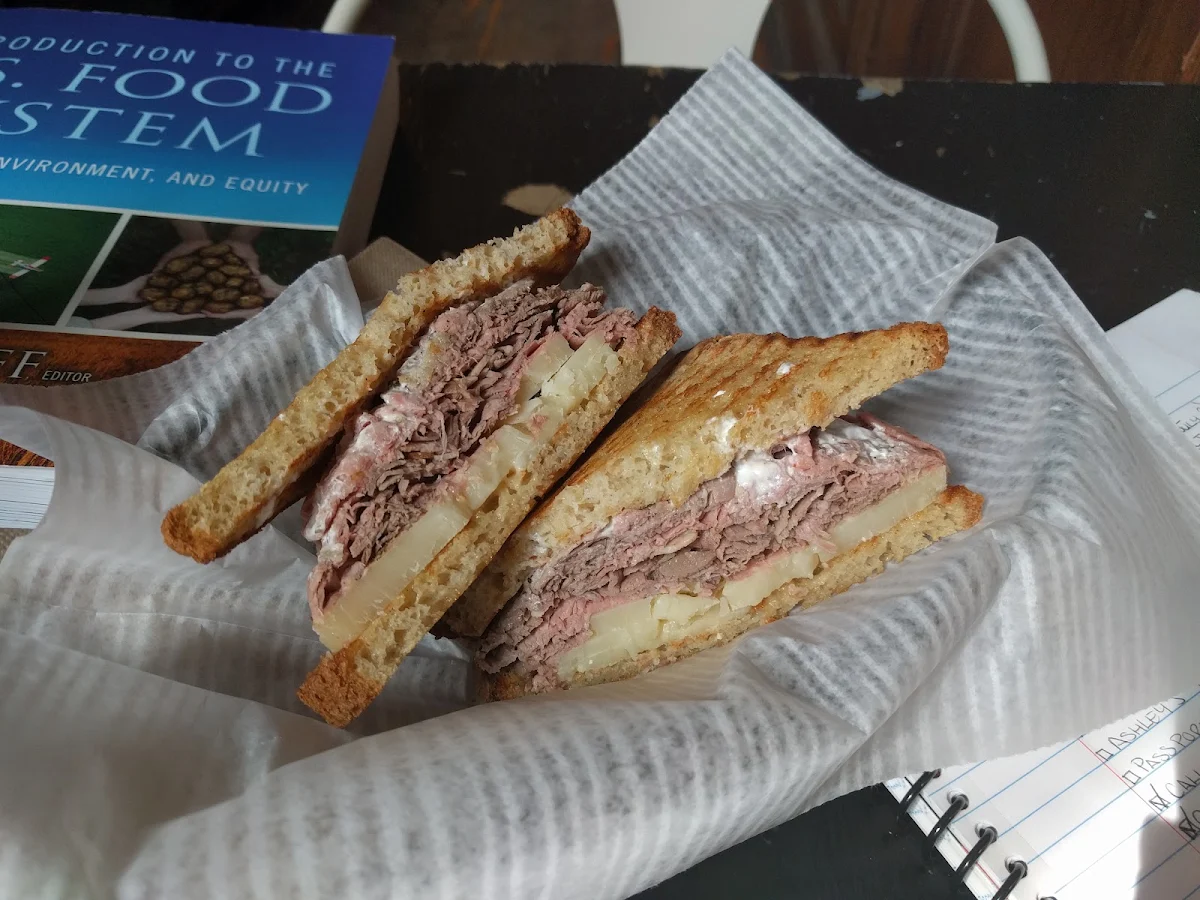 Roast Beef and Cheddar Sandwich