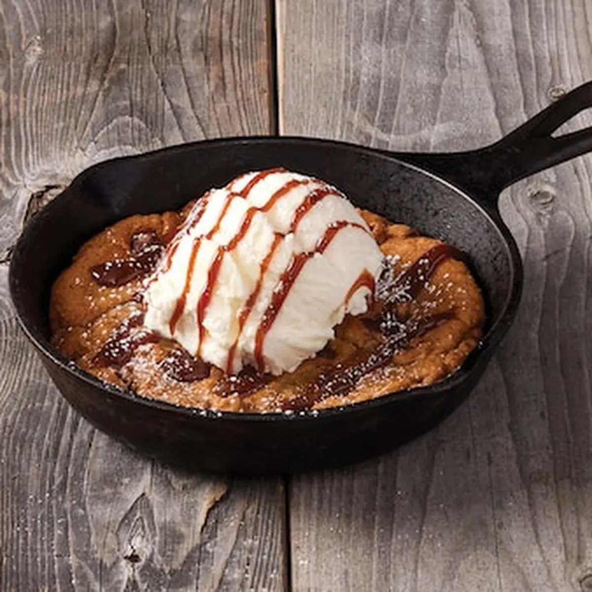 Skillet Cookie, Montana’s BBQ & Bar