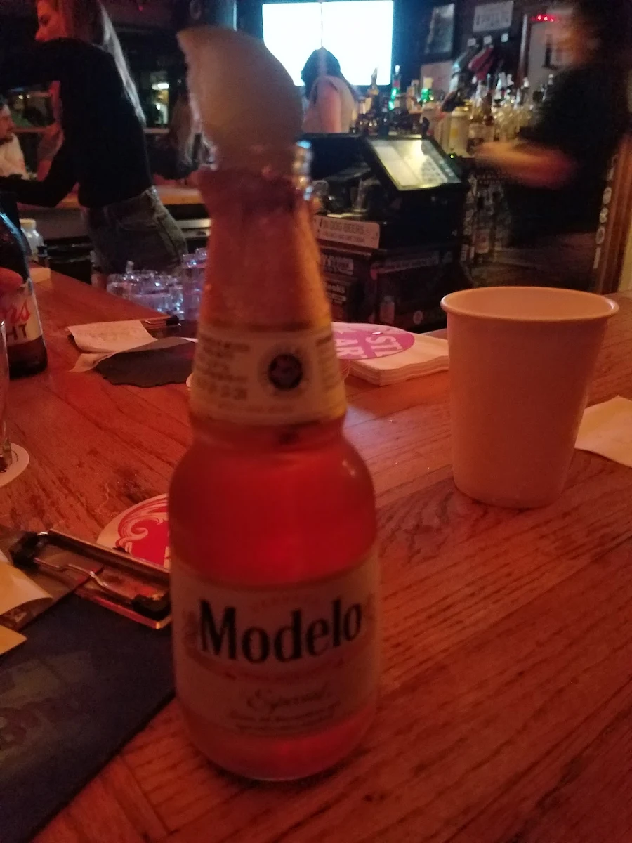 Modelo Especial