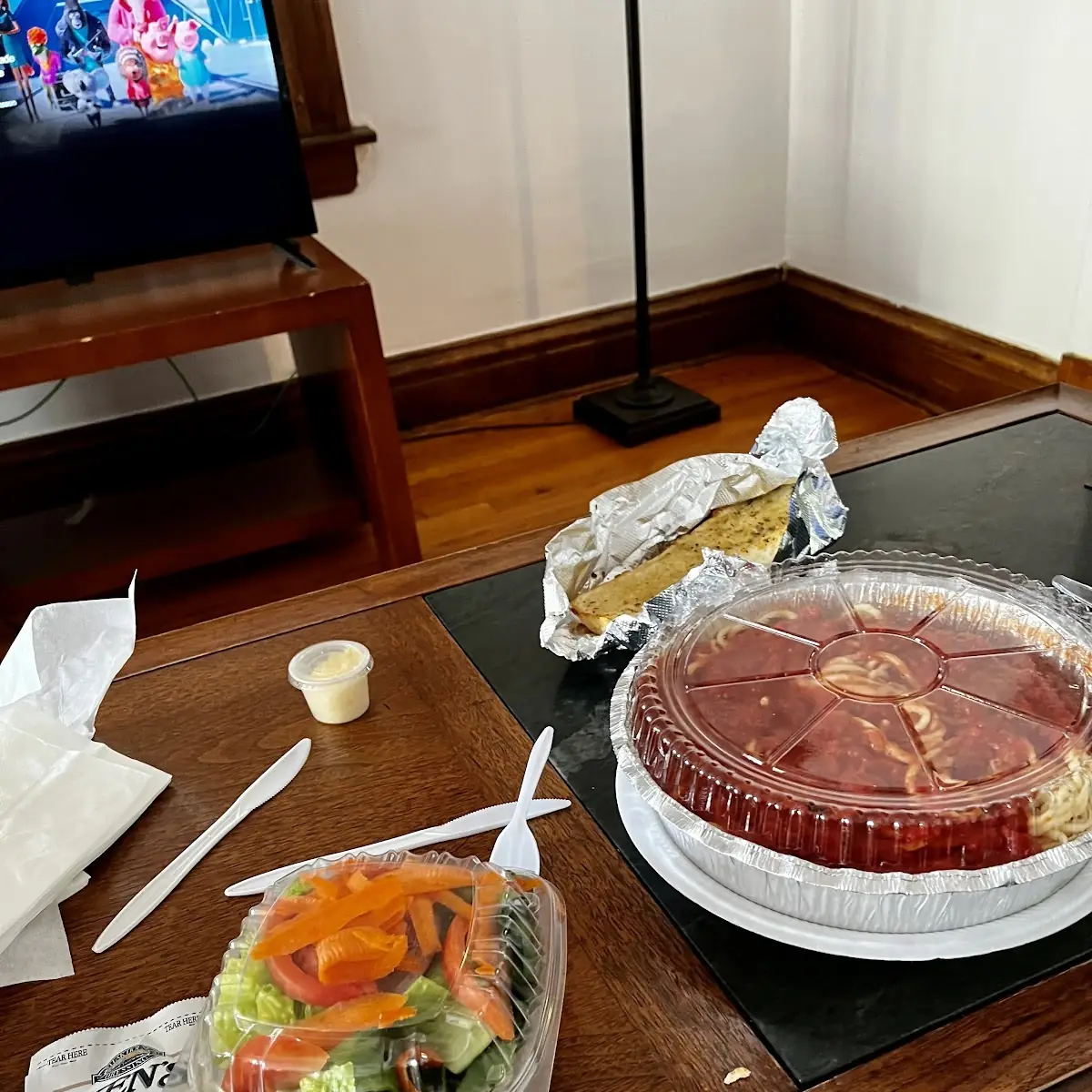 House Salad with Italian Dressing