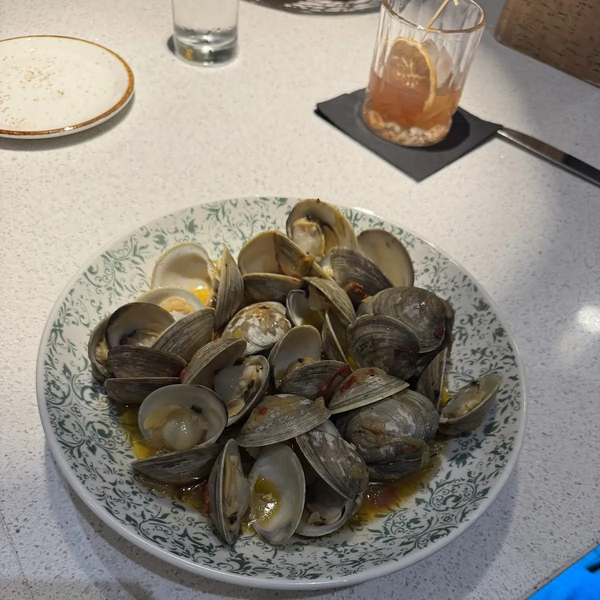 Little Neck Clams & Saffron