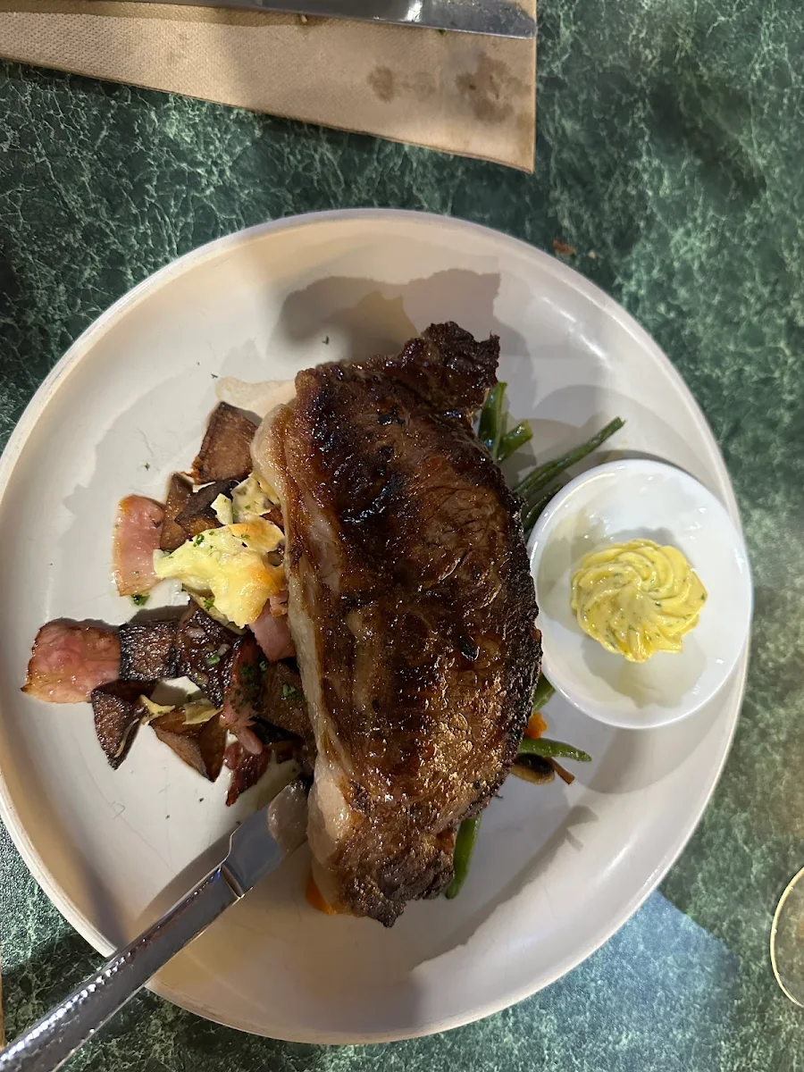 Steak with Bacon and Potatoes, Ronni's Restaurant