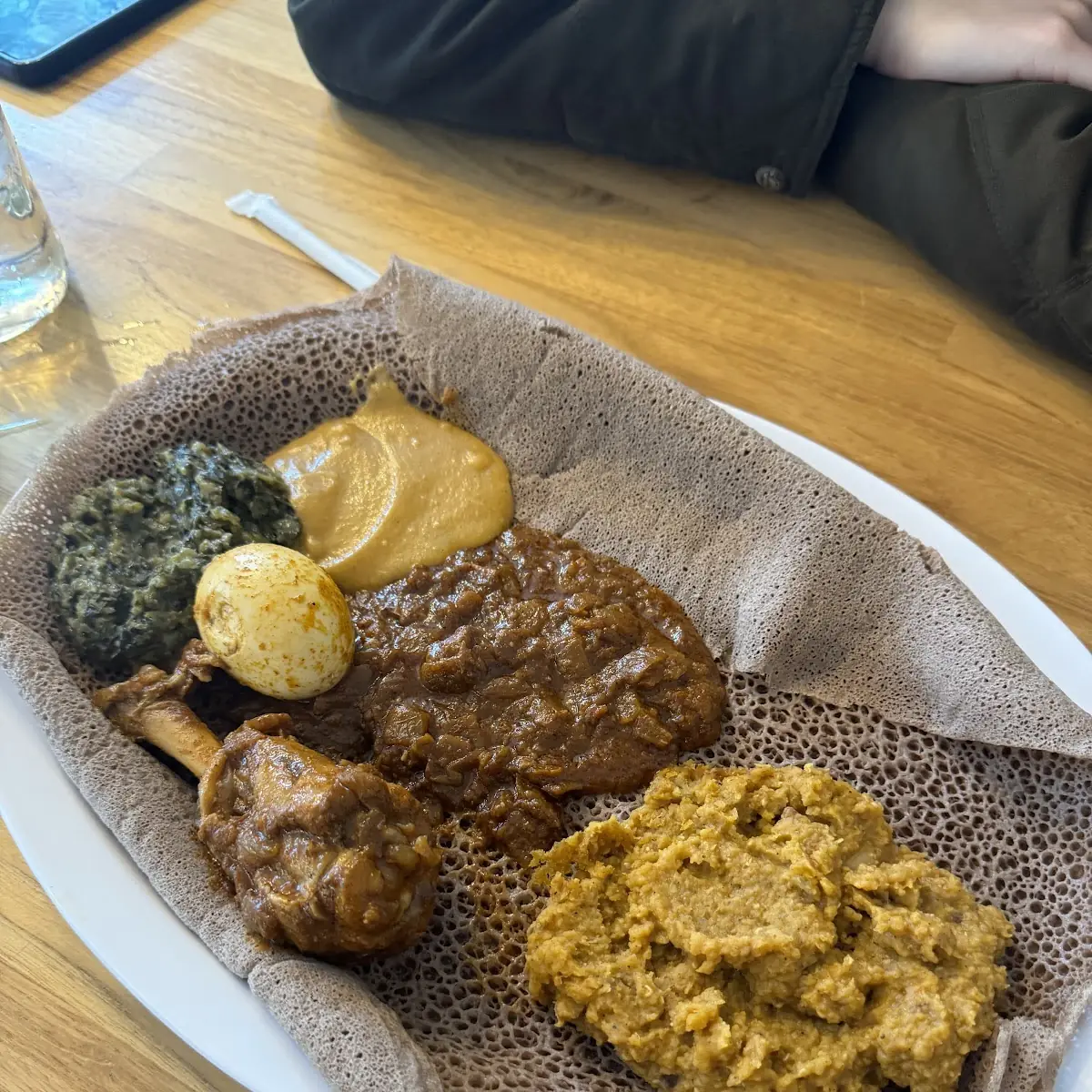 Injera Veggie Wraps With Salad